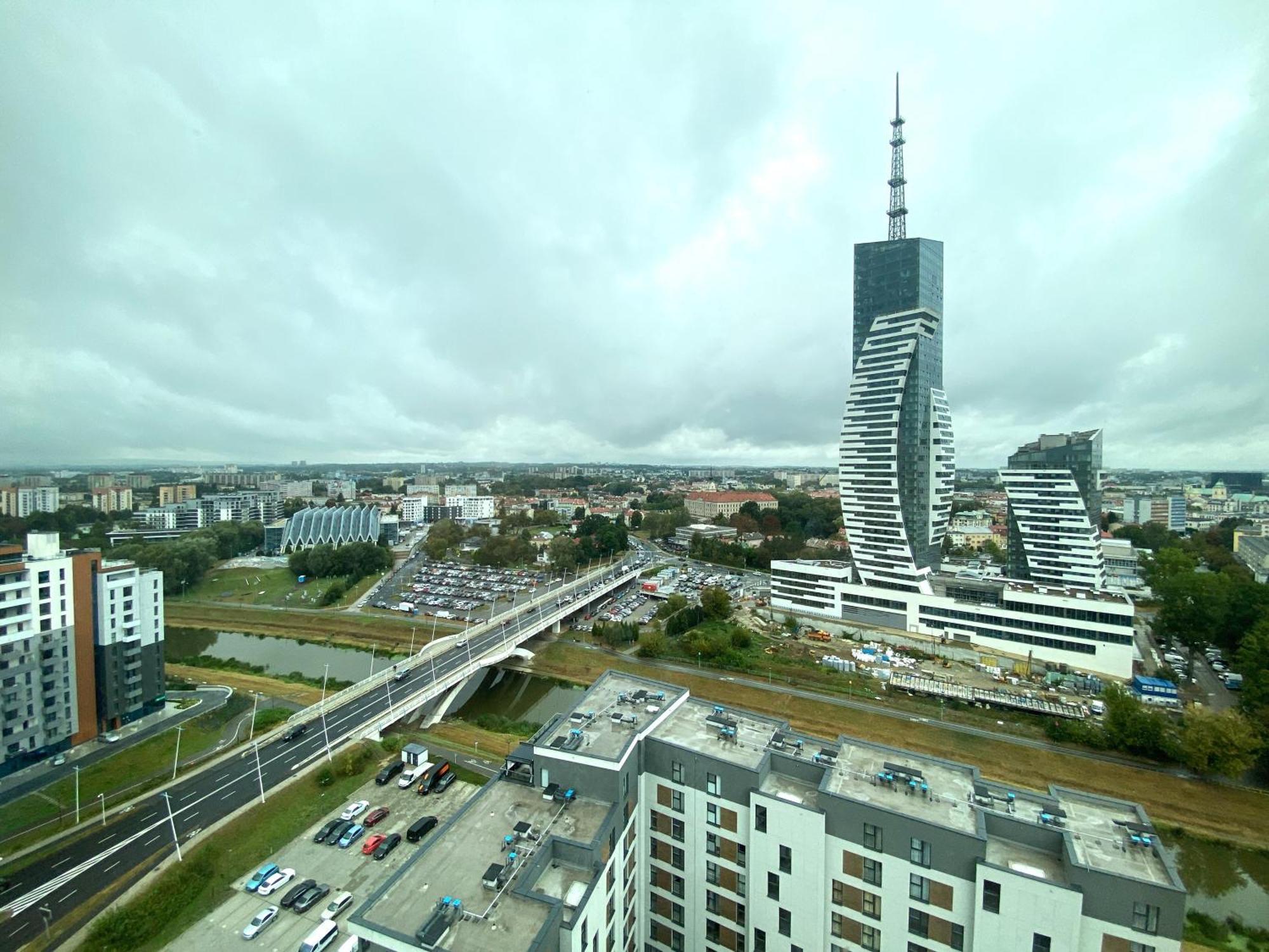 Panorama Capital Luna Rzeszów Εξωτερικό φωτογραφία