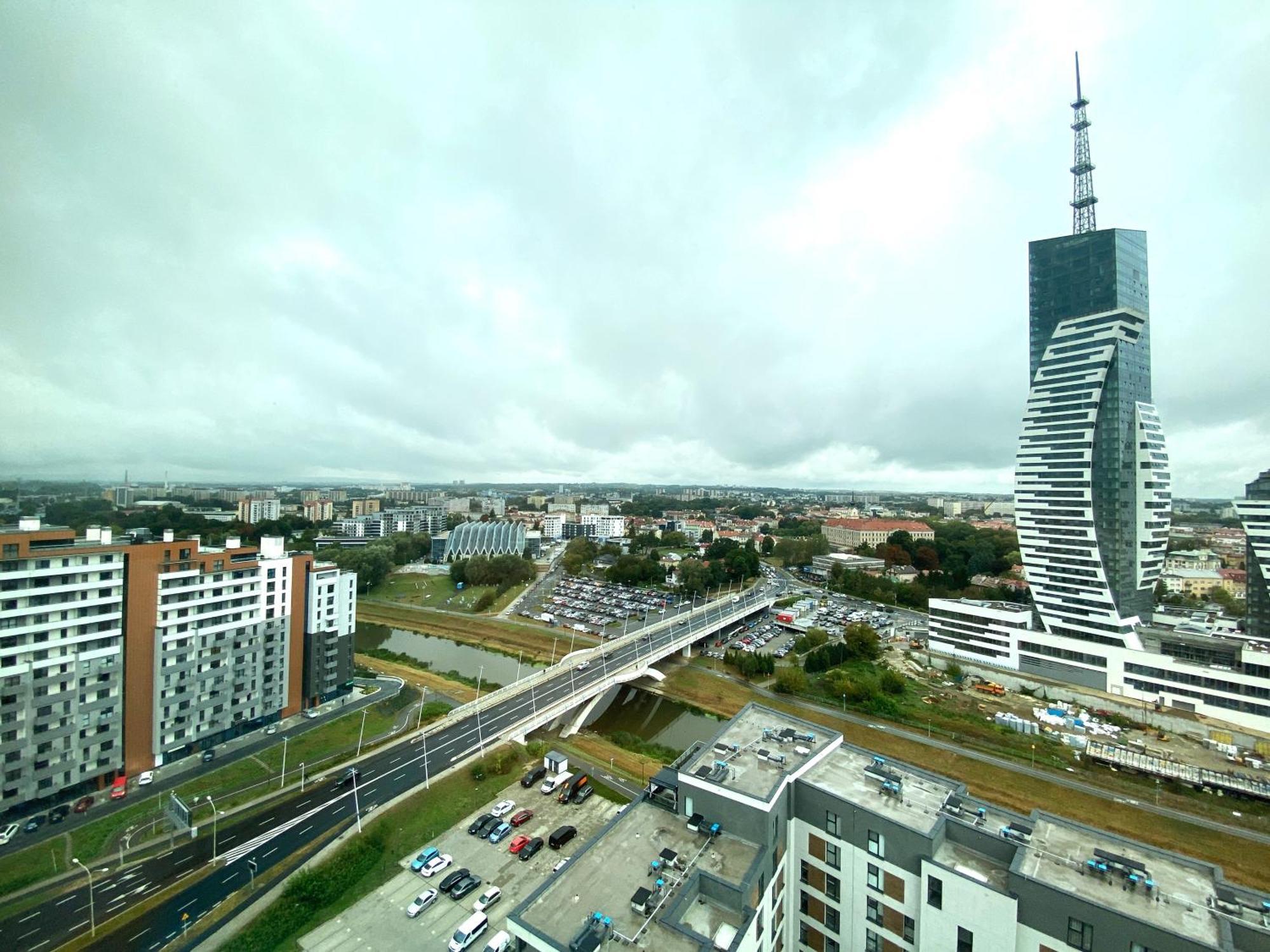 Panorama Capital Luna Rzeszów Εξωτερικό φωτογραφία